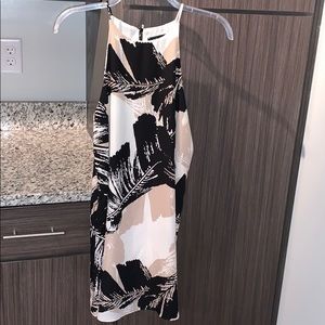 FABRIK PALM PRINT MINI HALTER DRESS!!!!😍😍